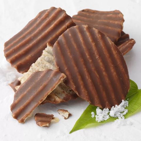 Royce' Ishigaki Island potato chip chocolate